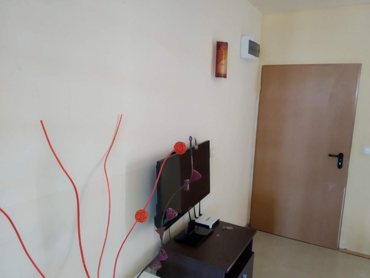 Къмпинг Градина - Garden Beach Apartments 索佐波尔 外观 照片